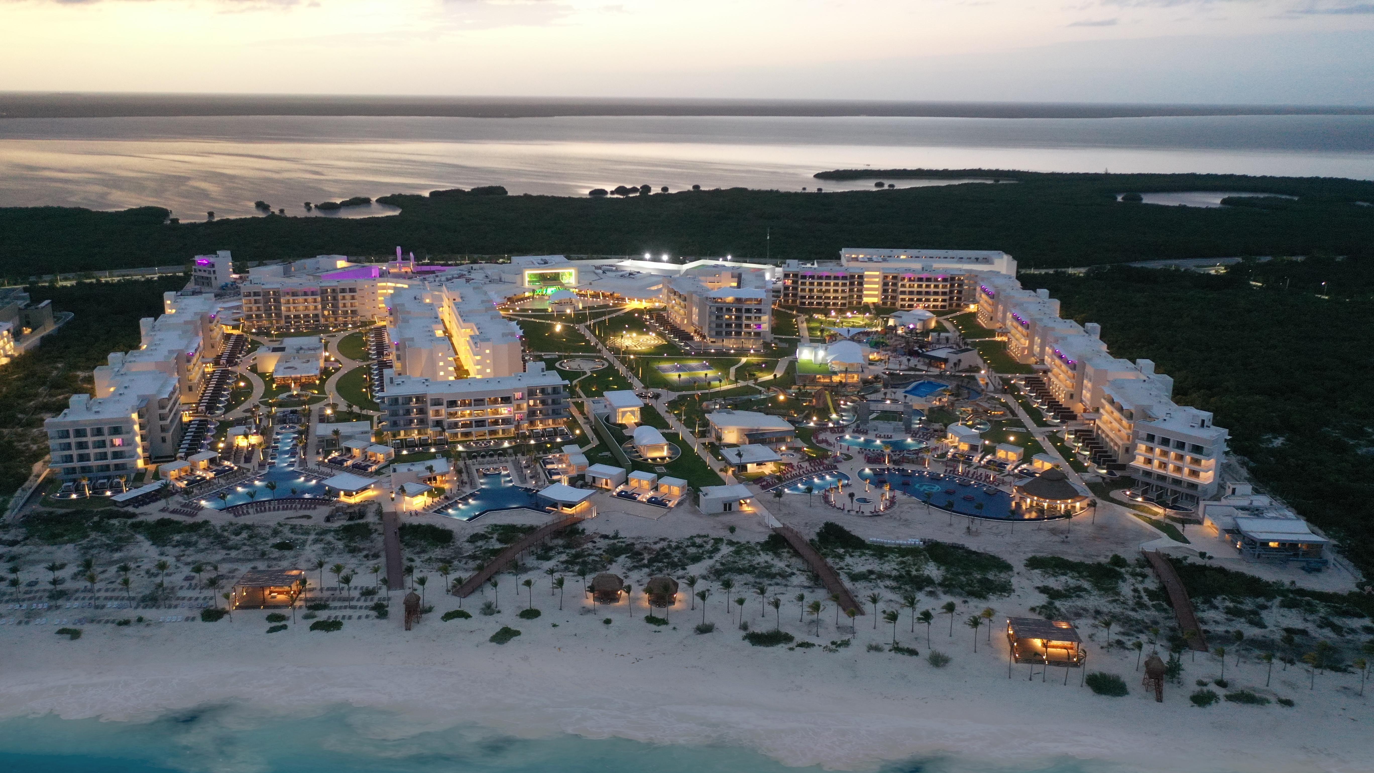 Planet Hollywood Adult Scene Cancun, An Autograph Collection All- Inclusive Resort - Adults Only Exterior photo